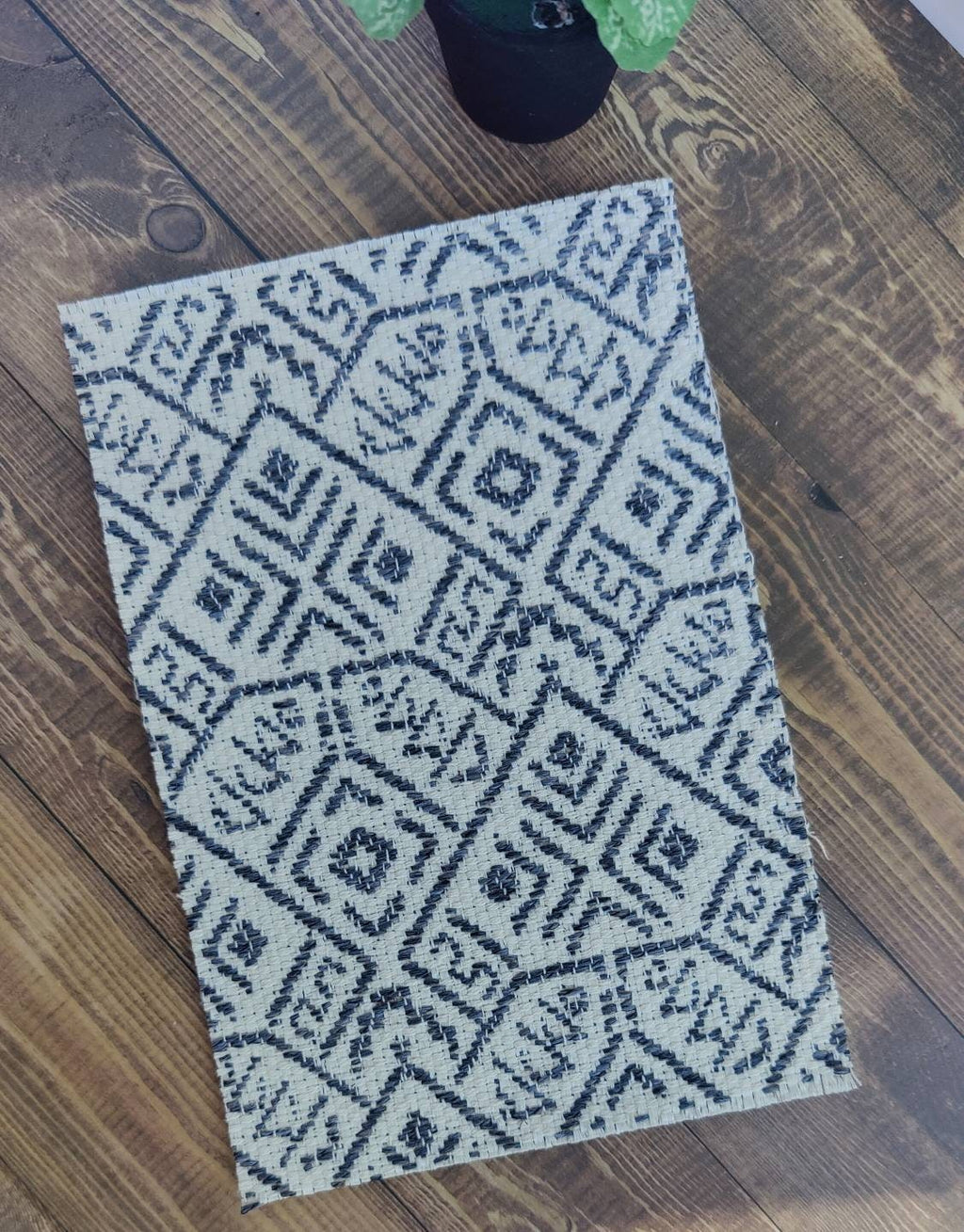 Dollhouse Miniature Black and White Modern Rug