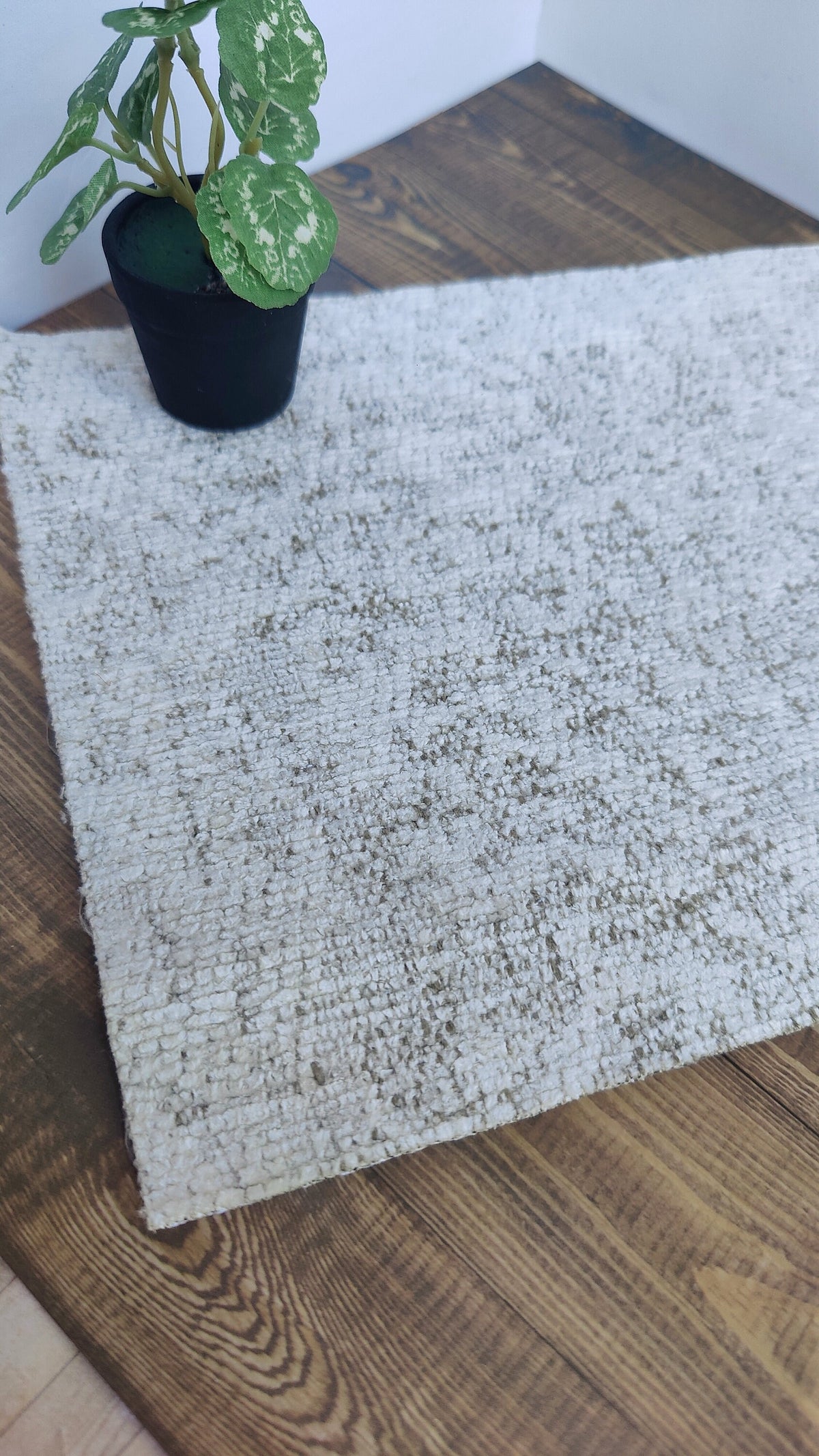 Miniature Designer Look Accent Rug White and Brown Mixed Colors