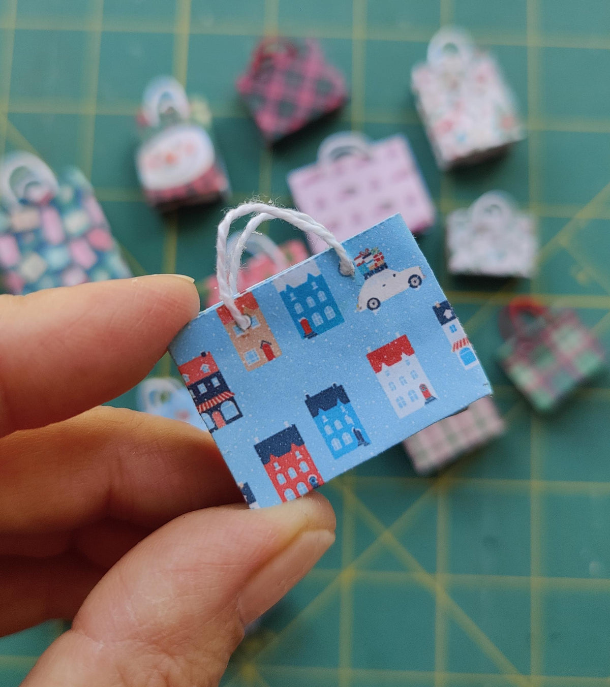 NEW!! Miniature Printable Christmas Gift Bags, DIY Miniature Christmas Boxes, 1:12 Christmas Gift Boxes, Barbie Christmas